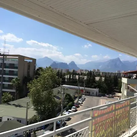 Cozy Private Flat Fully Furnished 312 Ξενοδοχείο με διαμερίσματα